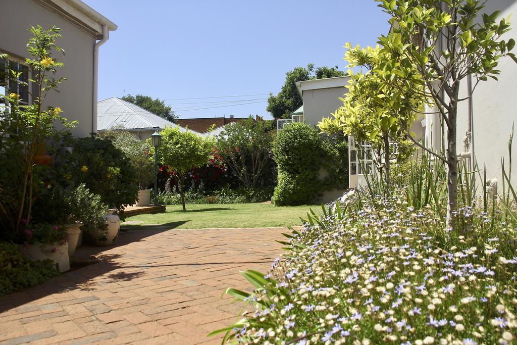 Melville Manor Guest House Johannesburg Exterior photo