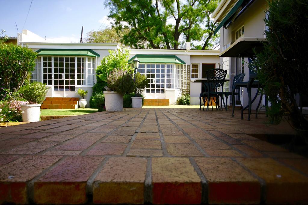 Melville Manor Guest House Johannesburg Exterior photo